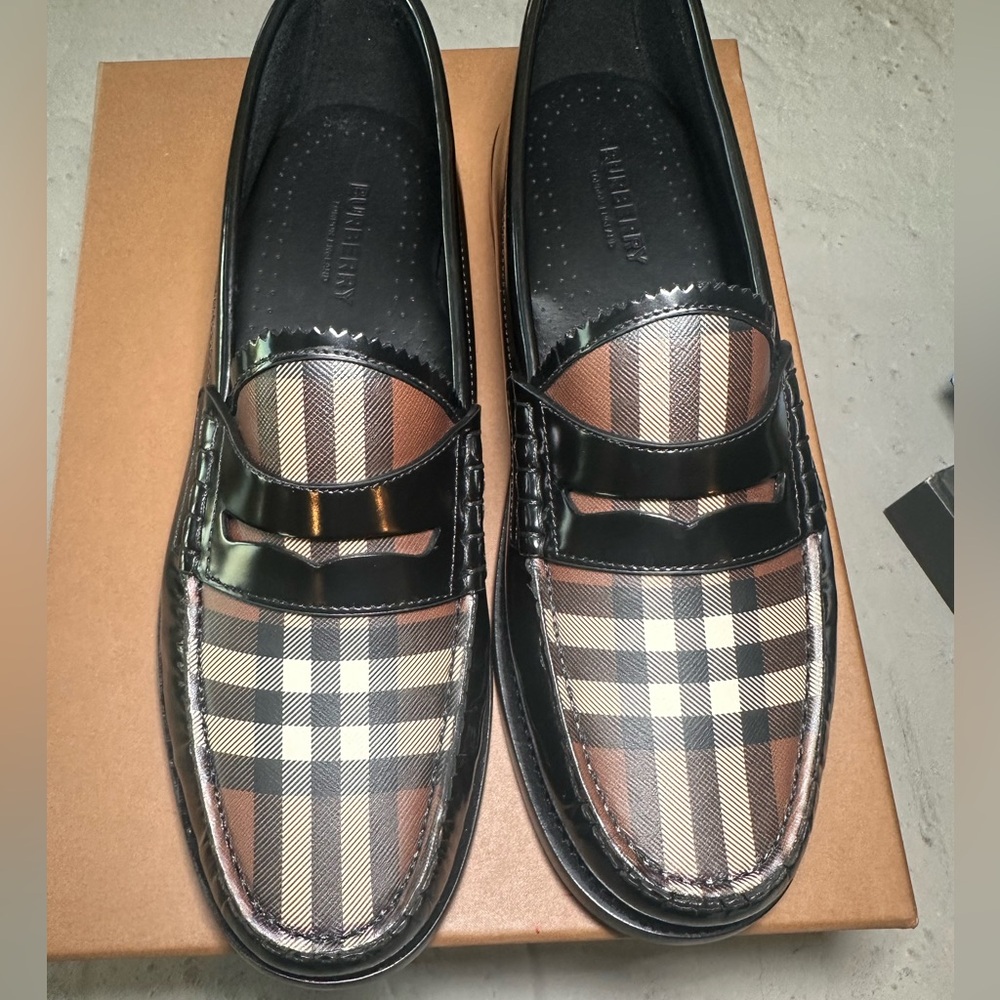 Burberry Shane Men's Black/Beige Checkered Leather Penny Loafers Size 40 or 7 Us - Picture 7 of 10